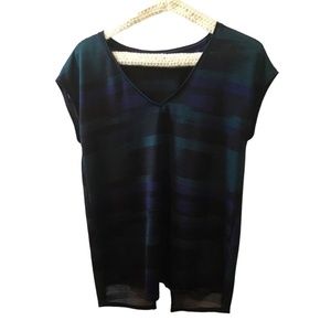 Dynamite Women's Top. Size Medium. Stripes, Polyester. Pre Owned.